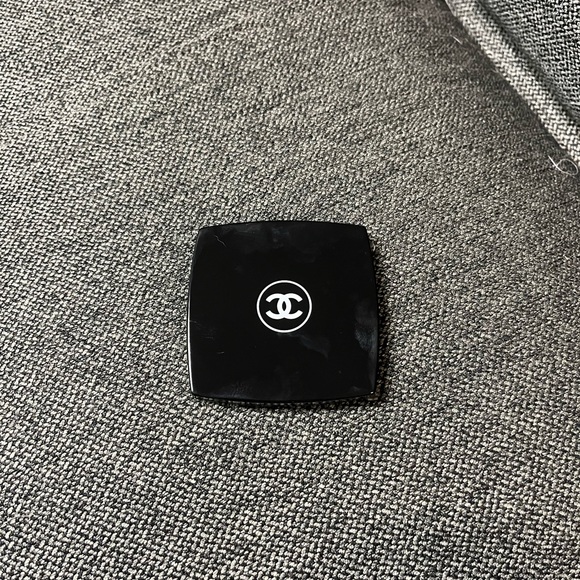 Chanel Black Double Faced Pocket/Makeup Mirror With Box and Bag - Picture 2 of 7